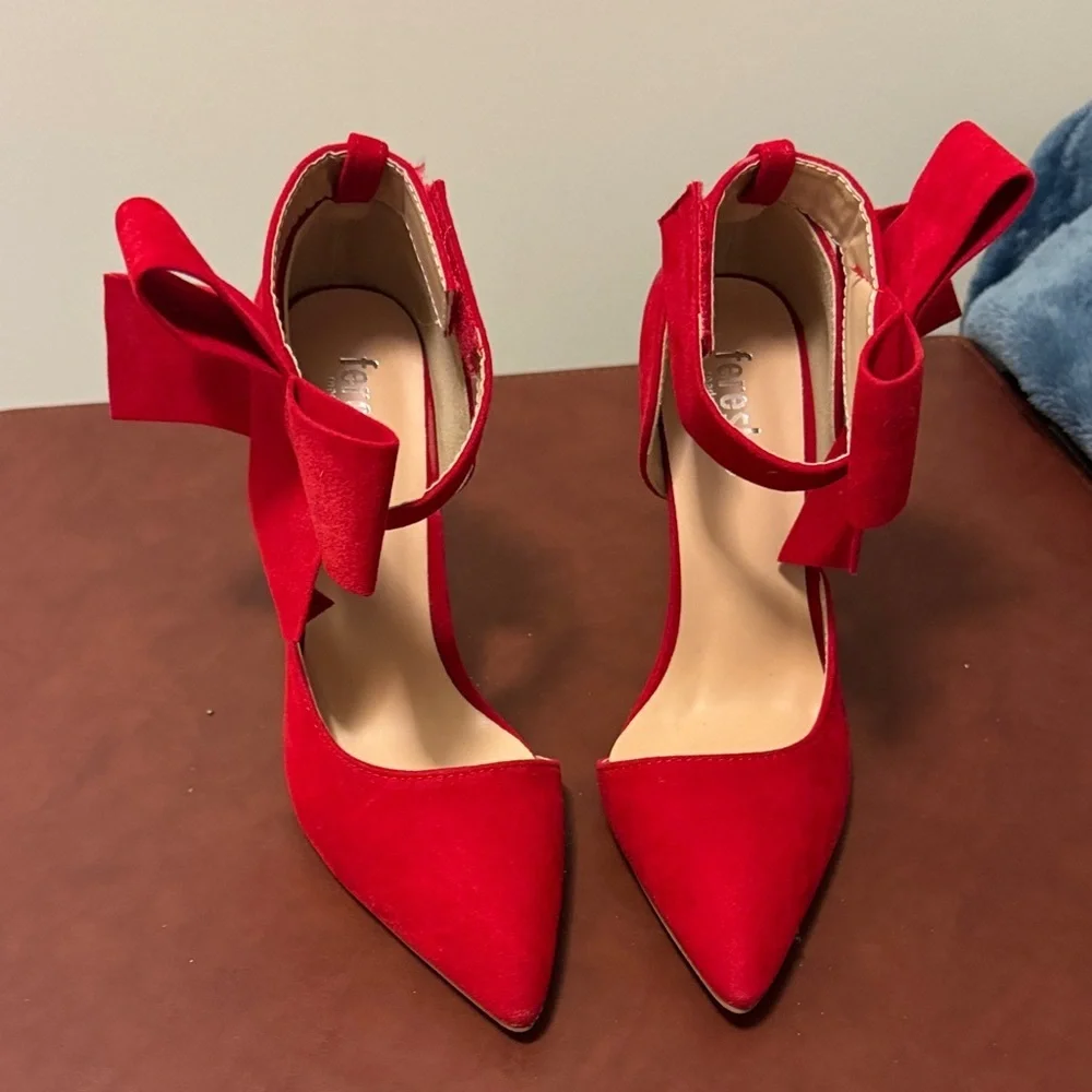 Elegant Red Bow Women's Heels